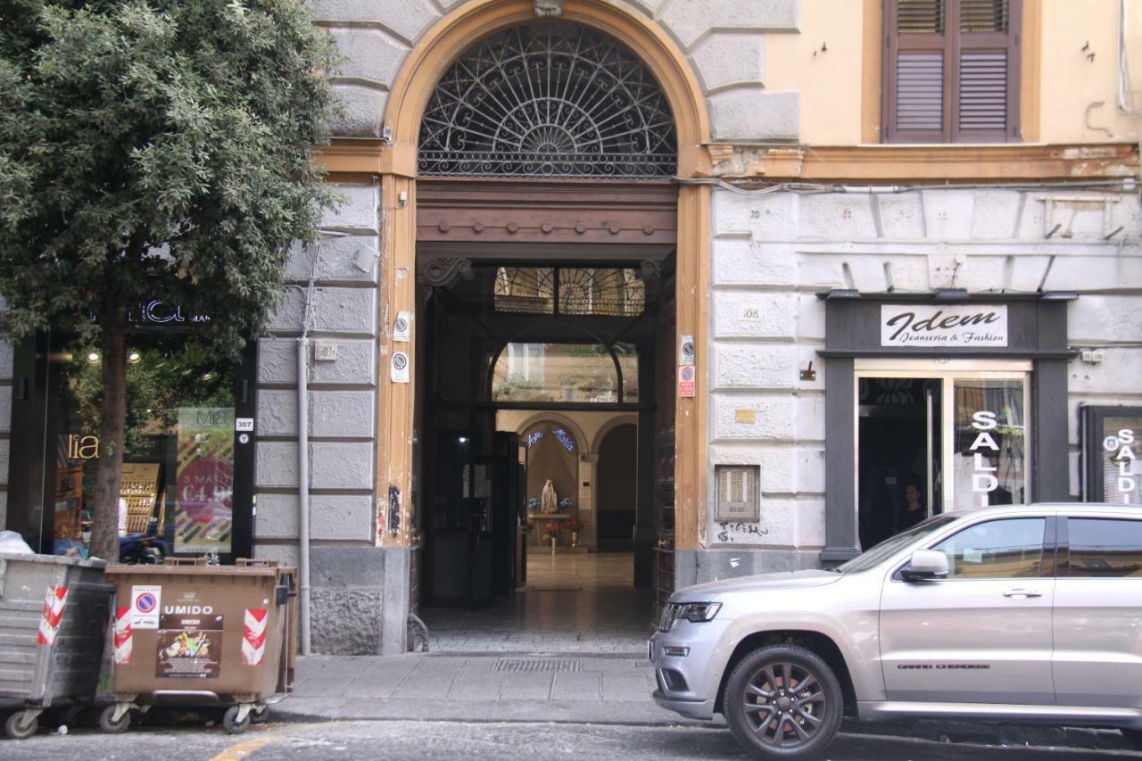 B&B Le Porte Di Napoli Extérieur photo