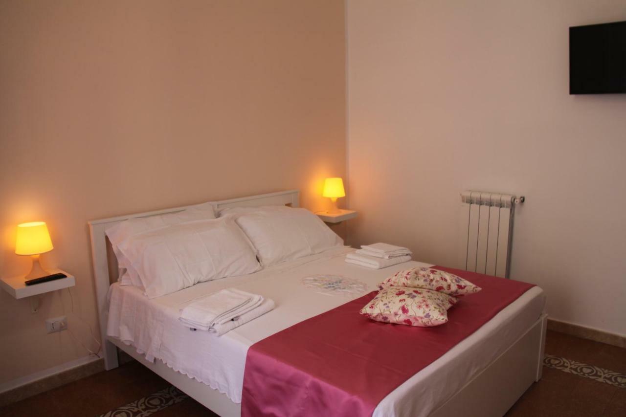 B&B Le Porte Di Napoli Extérieur photo