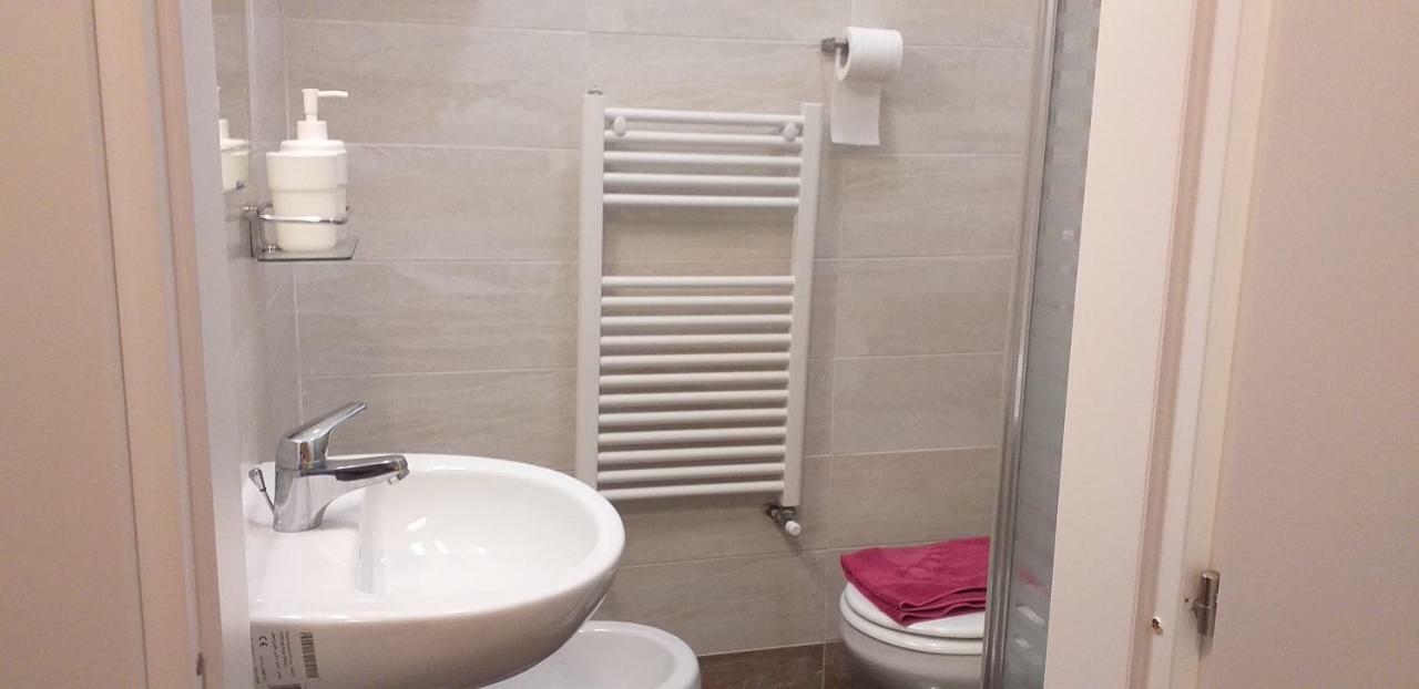 B&B Le Porte Di Napoli Extérieur photo